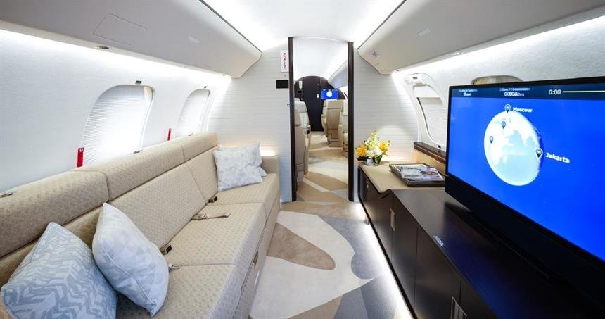 private jet charter lease Egypt G7500 plane