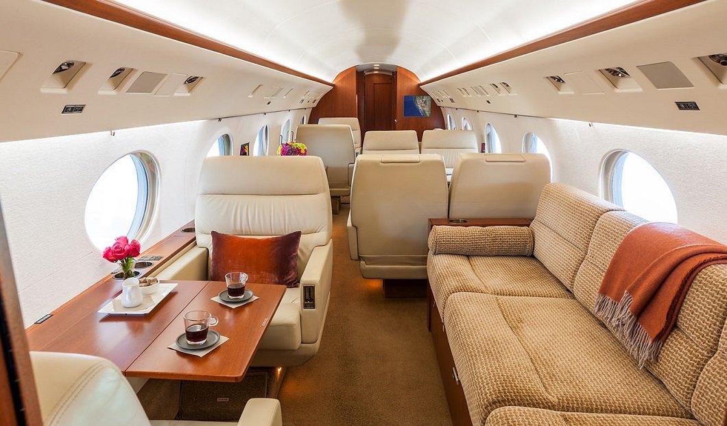 hire business jet cyprus dessault falcon-100
