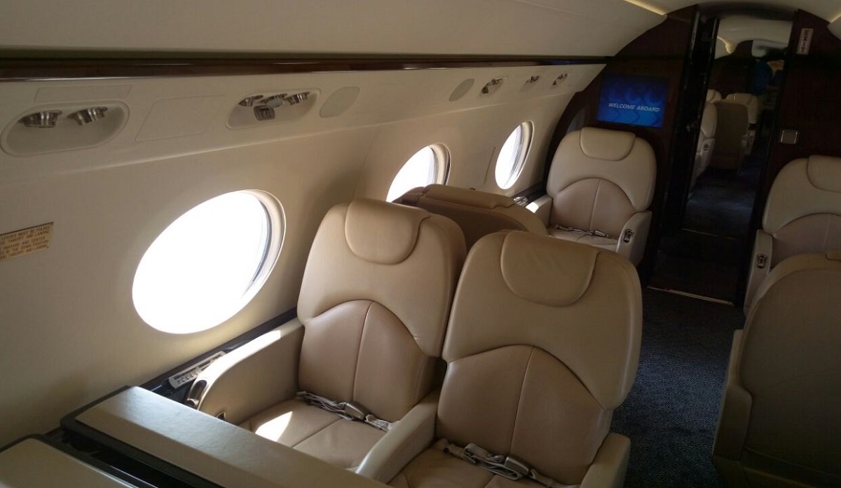 lease private jet gulfstream g450 aeroplane