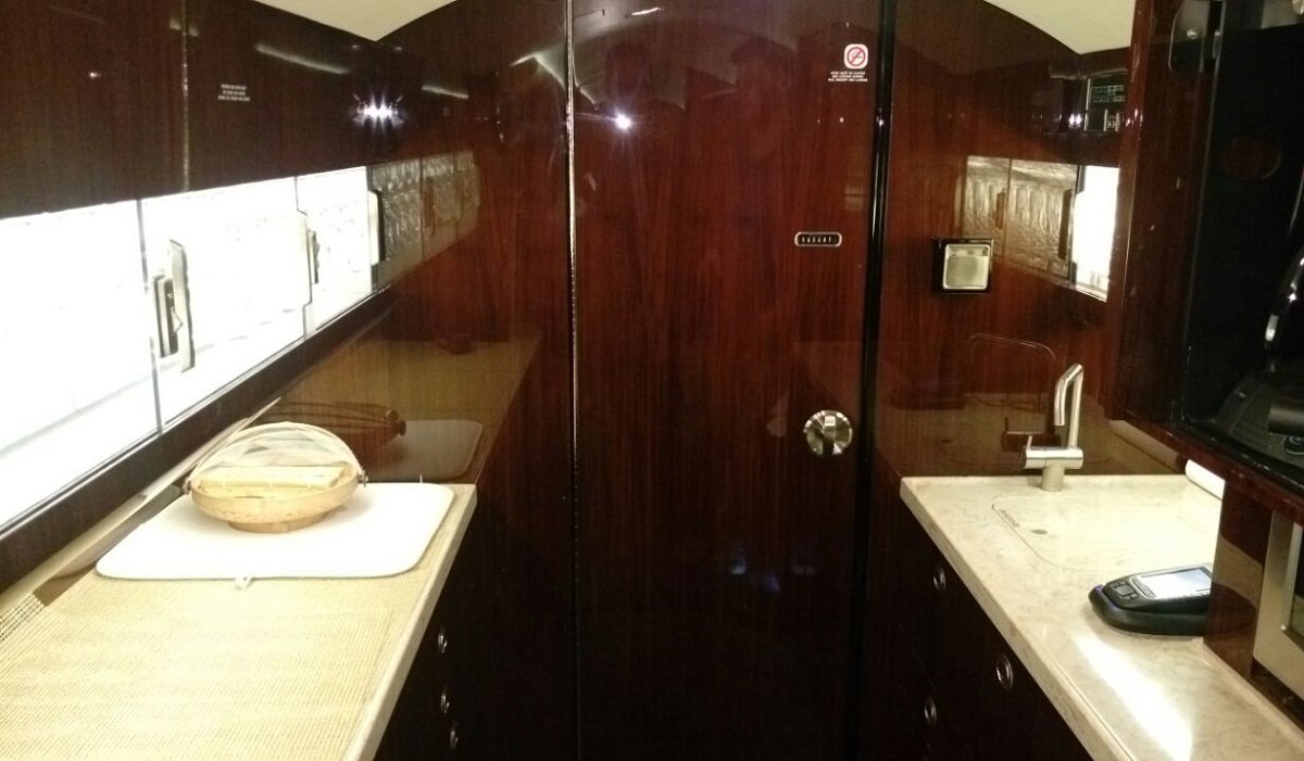 private jet cairo egypt rent plane G450