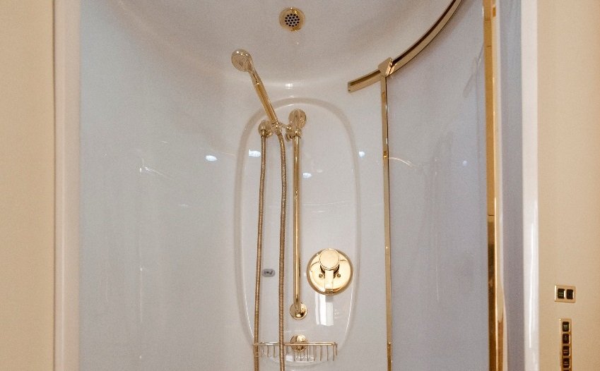private jet shower gulfstream G400 egypt